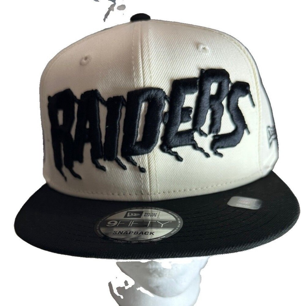 Las Vegas Raiders Thunder Snapback Cap Hat New Era NEW